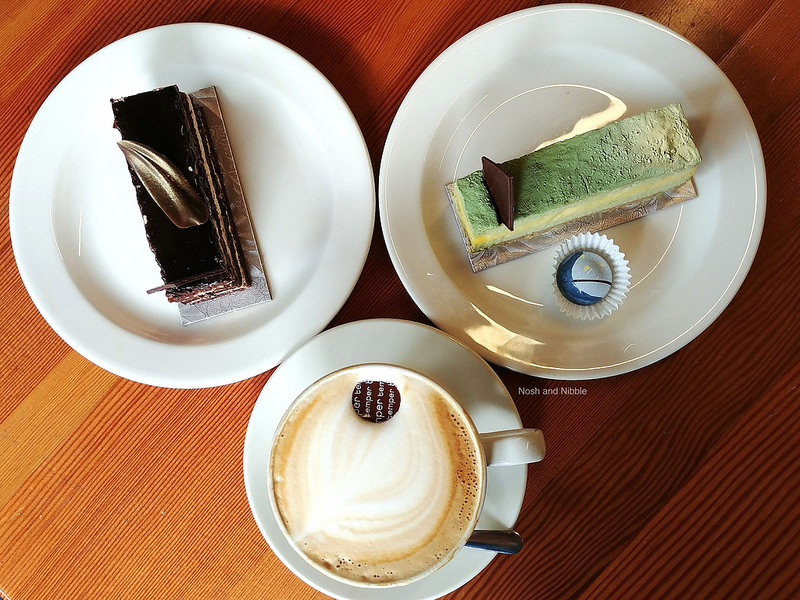 Latte and Cakes