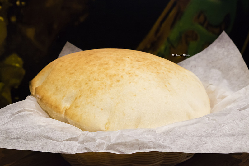 paramount-fine-foods-pita-bread