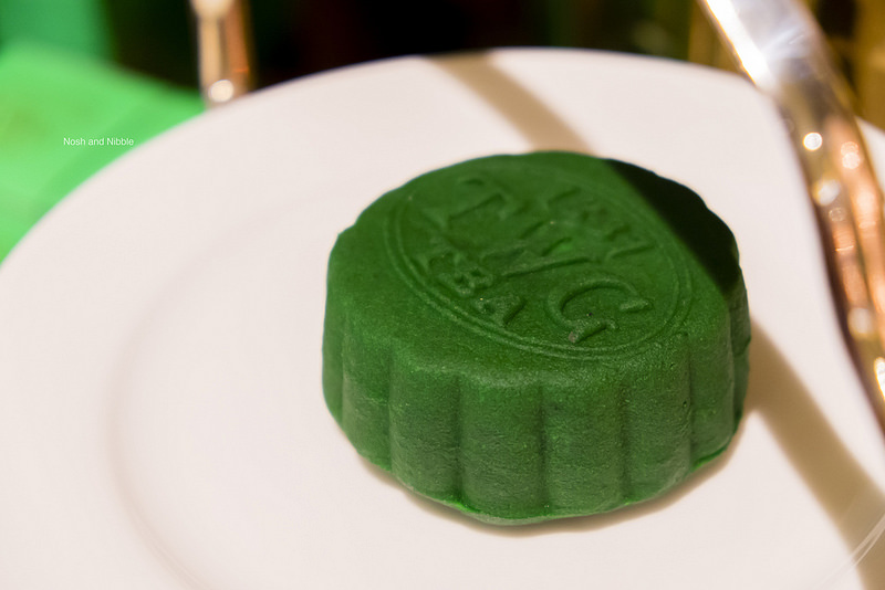 Buy Taiwanese Mooncakes – Té Company Tea