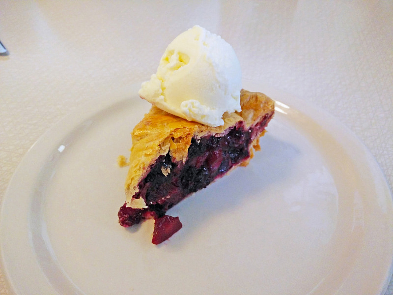 acme-cafe-blueberry-mango-pie