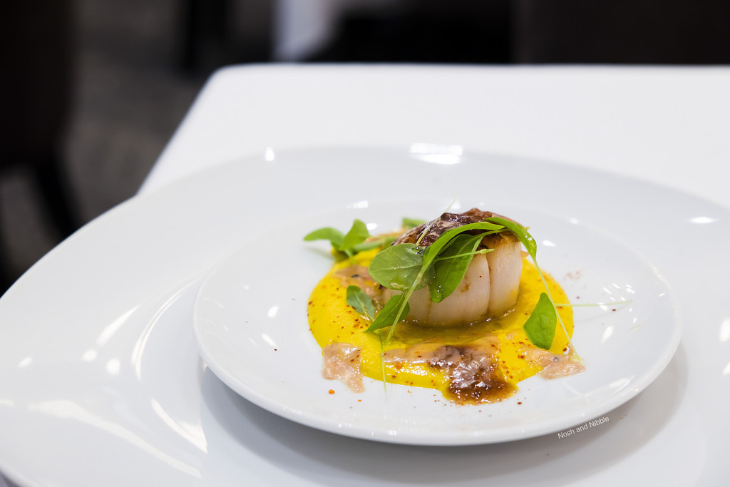 italian-kitchen-scallop-amuse-bouche