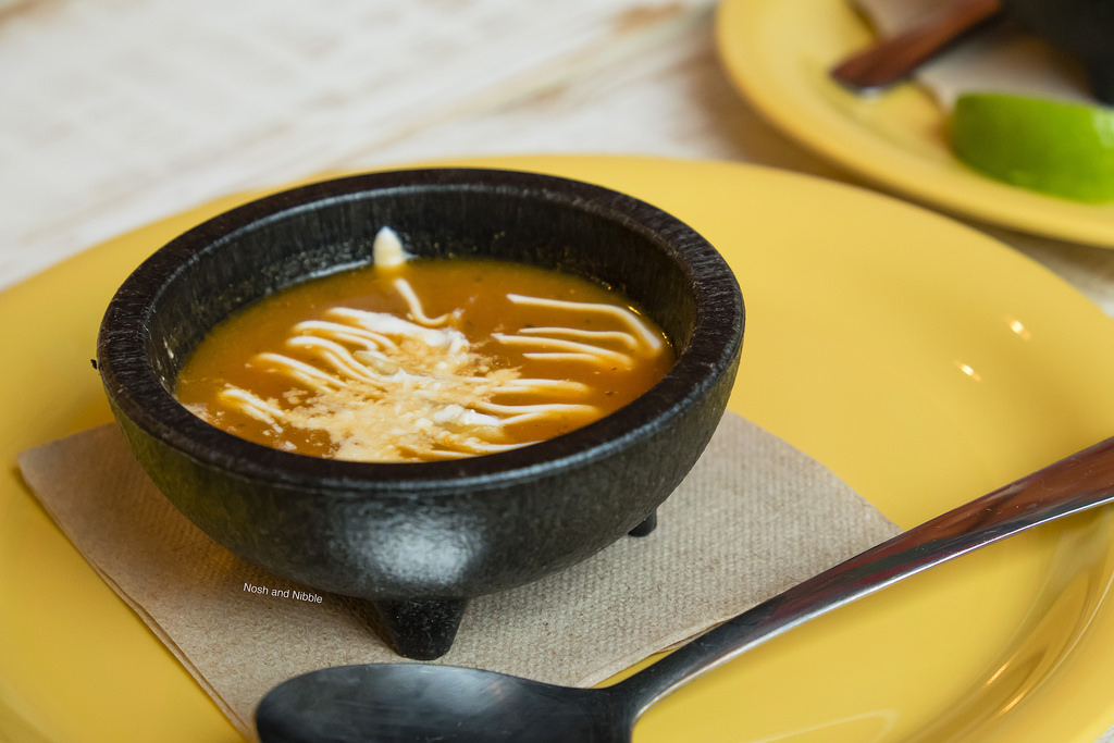 la-cantina-tortilla-soup