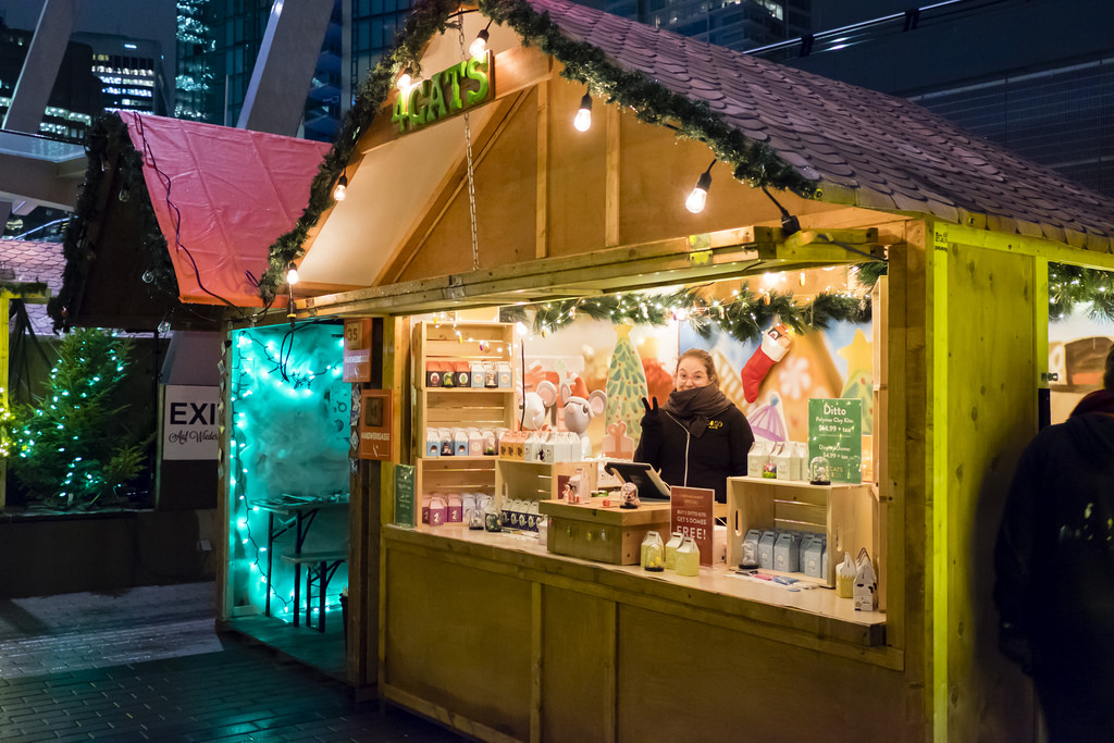 vancouver-christmas-market-2017-4cats