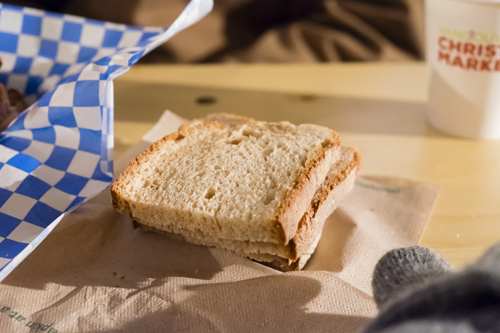 vancouver-christmas-market-2017-bread