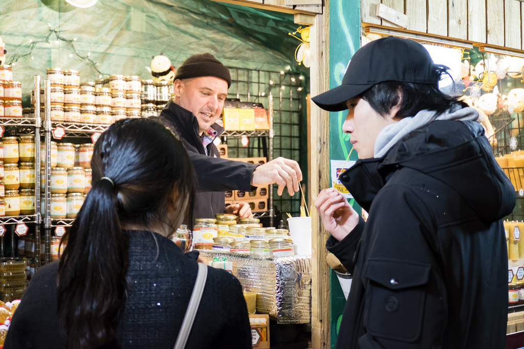 vancouver-christmas-market-2017-honeybee-centre