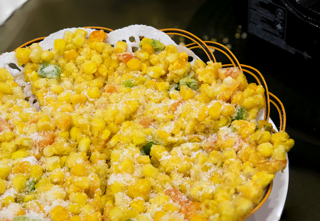 beijiang-restaurant-sweet-corn-cake