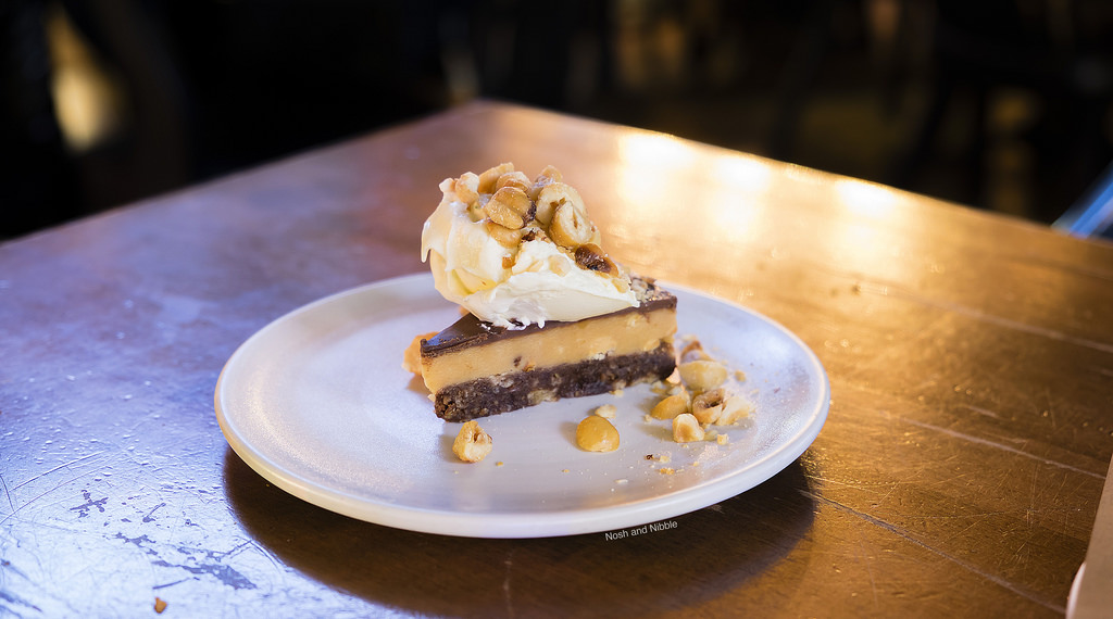 lamplighter-pub-chocolate-praline-bar