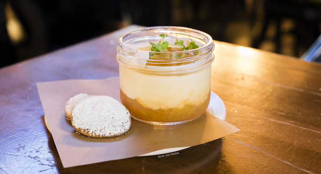 lamplighter-pub-panna-cotta