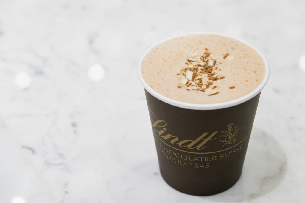 lindt-classic-milk-hot-chocolate