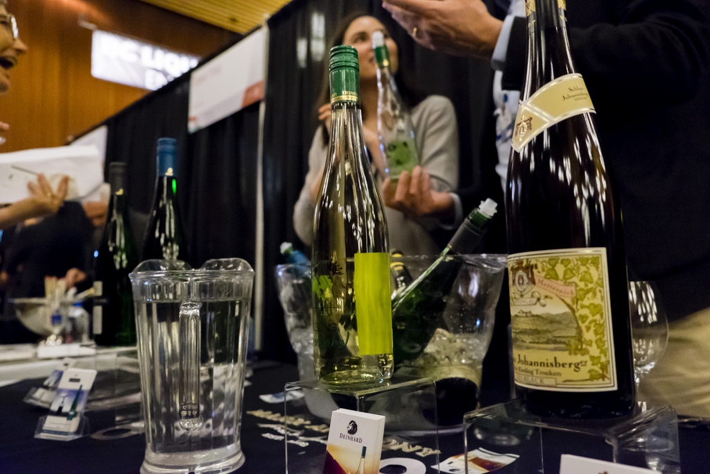 viwf-festival-tasting-room-50-degree-riesling