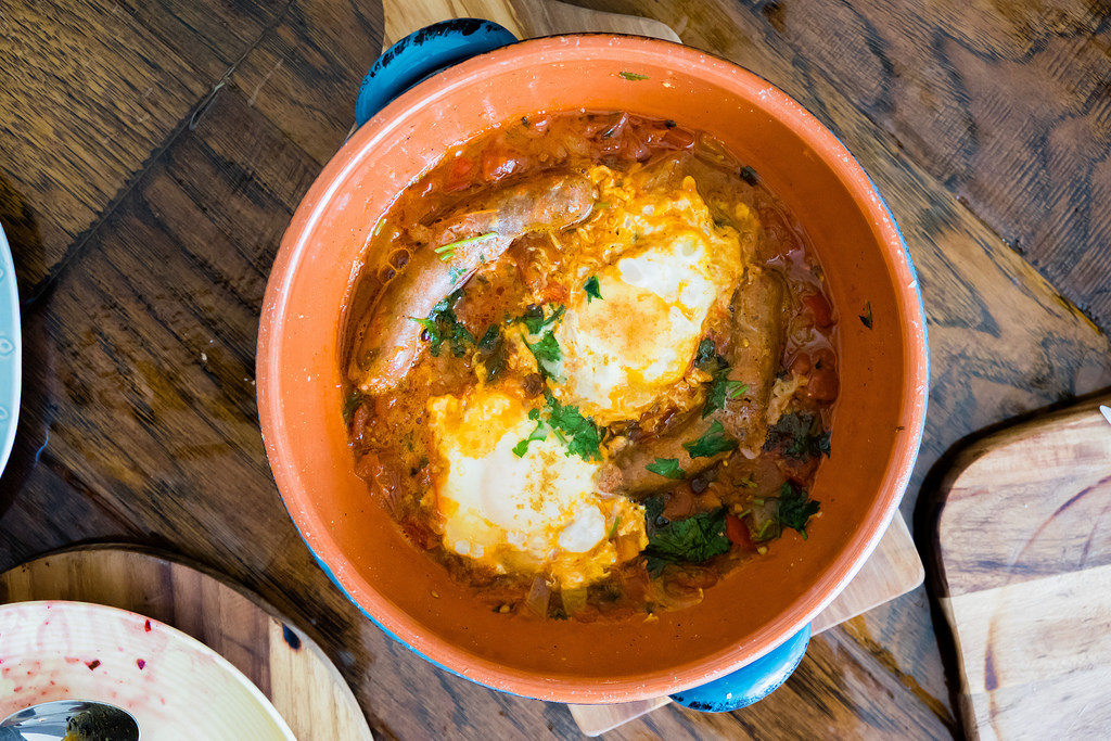 moltaqa-lamb-merguez-shakshouka