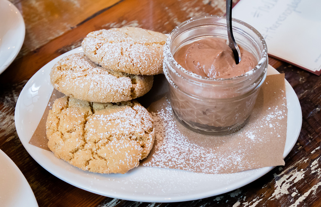 homer-st-cafe-happy-hour-peanut-butter-cookies-nutella-cream