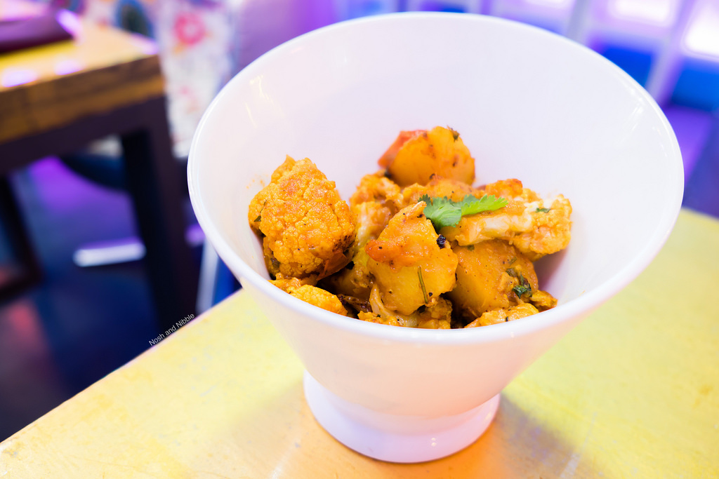 silk-lounge-aloo-gobi