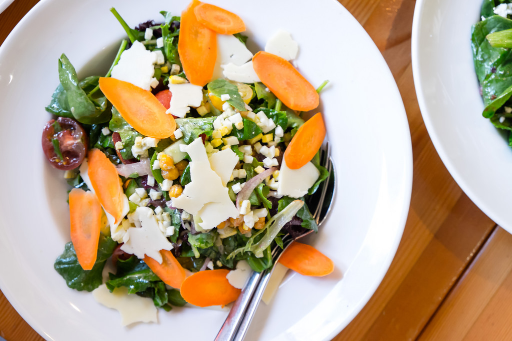 rocky-mountain-flatbread-spring-greens-salad