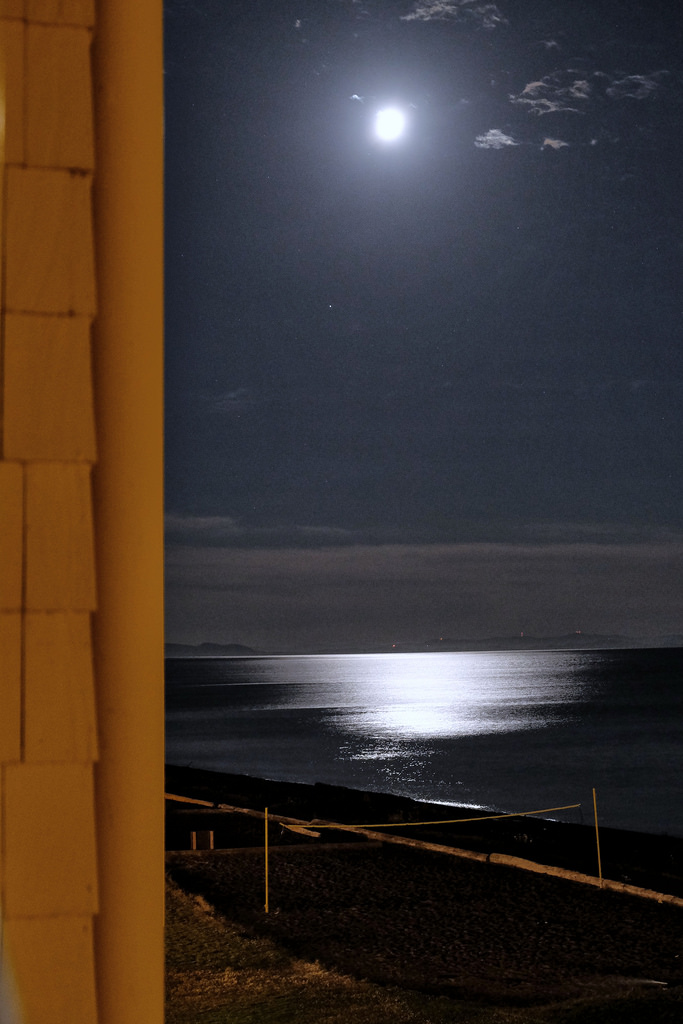 semiahmoo-resort-moonlight