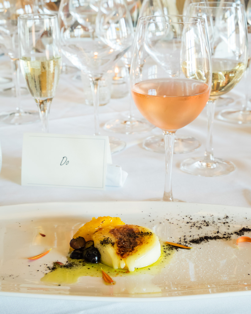 semiahmoo-winemaker-dinner-brie-brulee-rose-of-pinot-noir