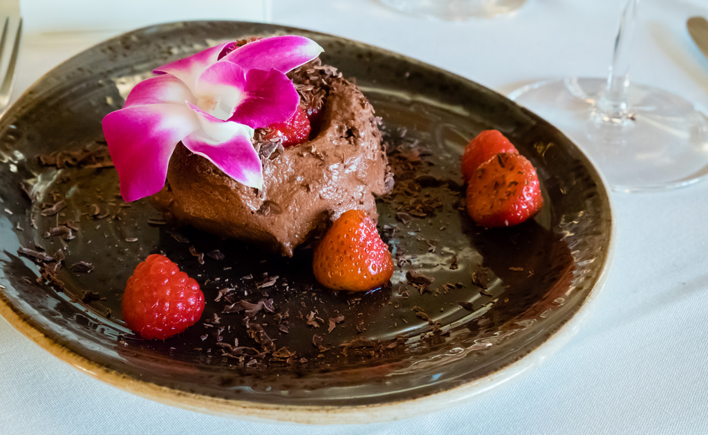 semiahmoo-winemaker-dinner-chocolate-marquise