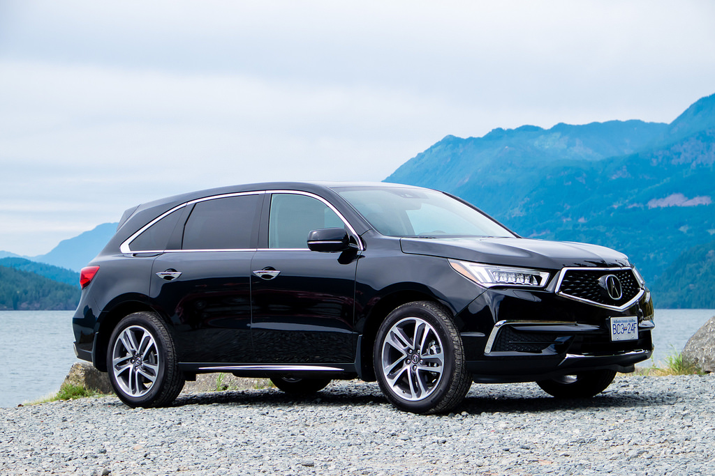 acura-mdx-2018-technology-side-view
