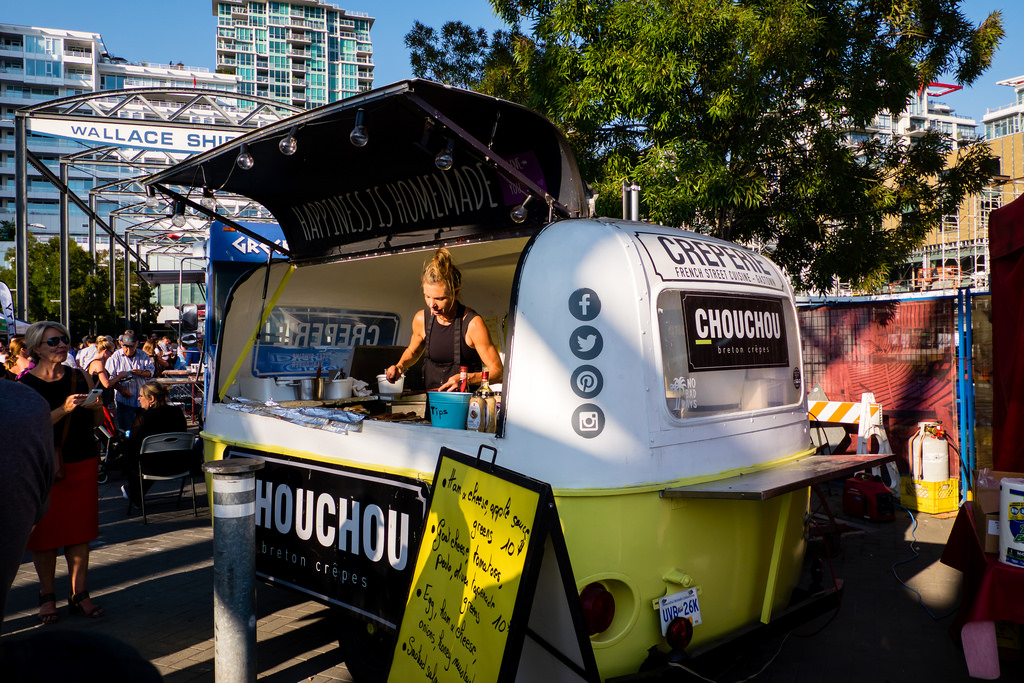 shipyards-night-market-chouchou-crepes