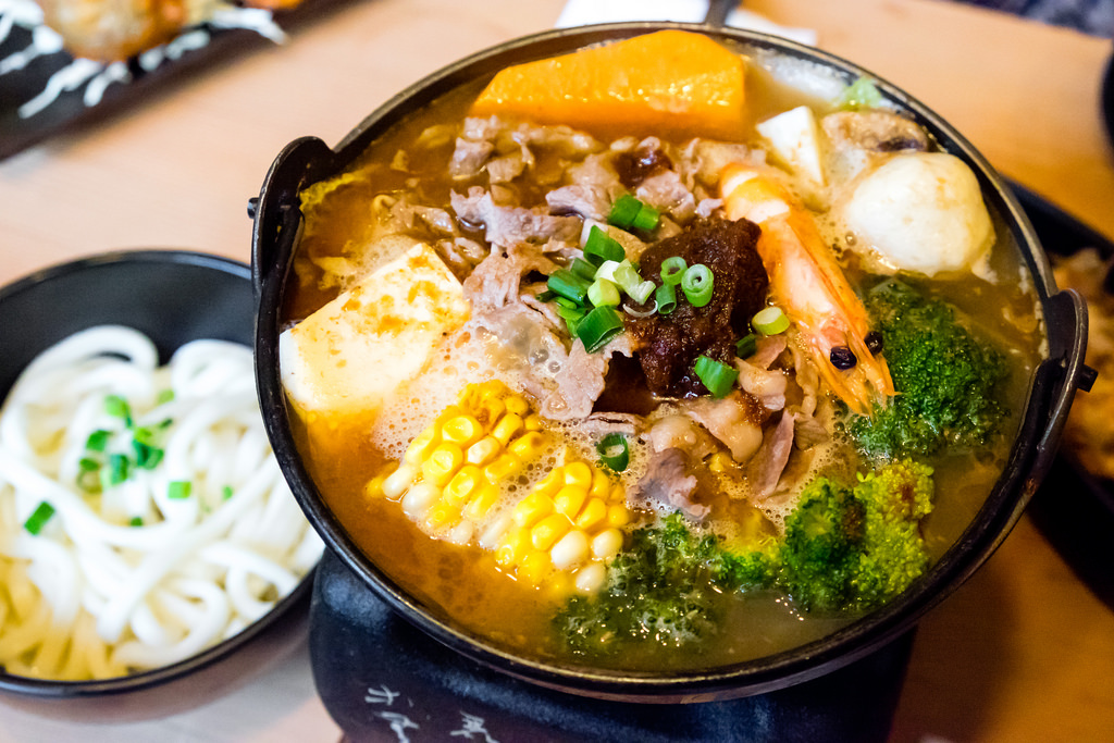 Rad on Denman – New West End Hot Pot Eatery in Vancouver [OVERVIEW]