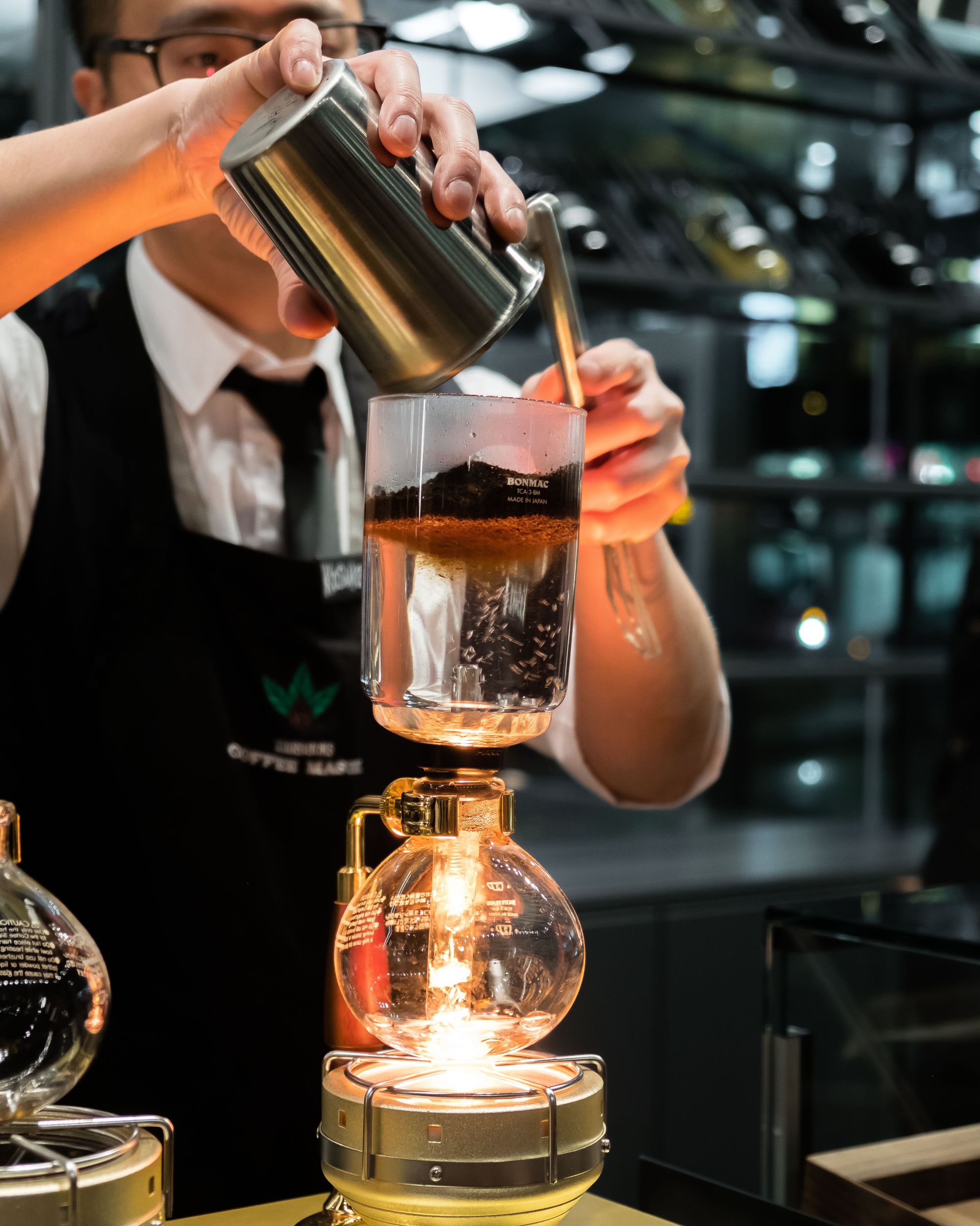 Siphon Coffee A Starbucks Reserve Bar Experience in