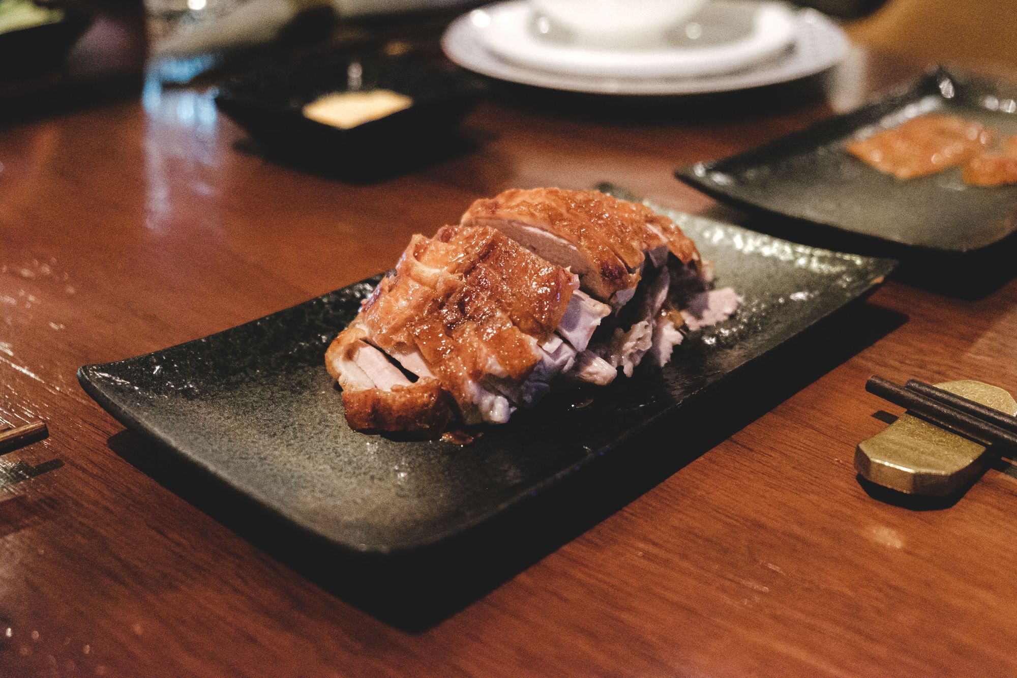 Mott 32 Vancouver – Apple Wood Peking Duck