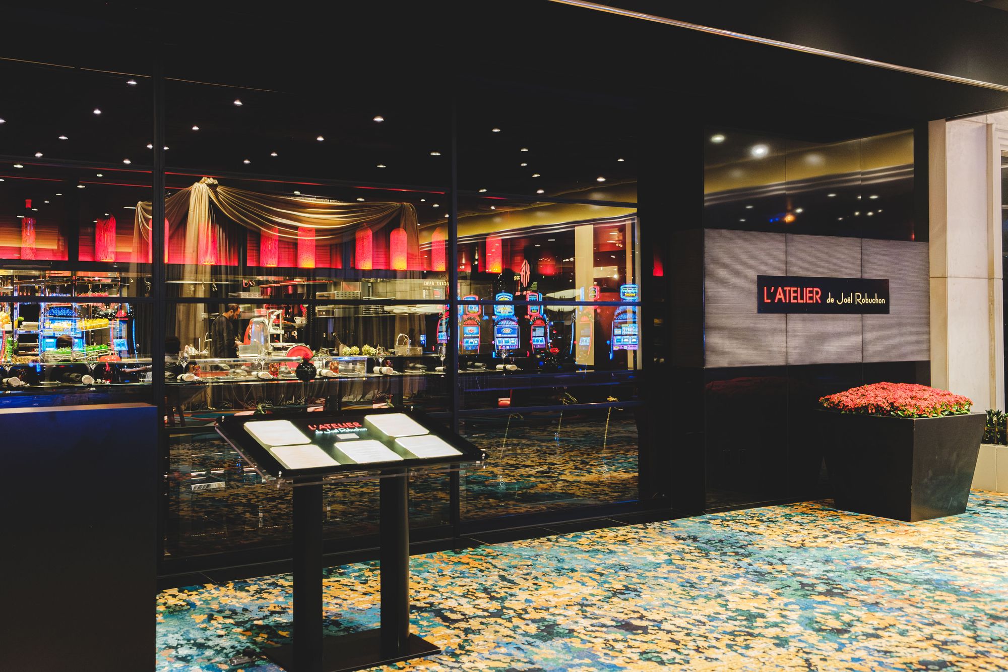 L'Atelier de Joël Robuchon MGM Grand [REVIEW] – $225 Fine French Dining in Las Vegas