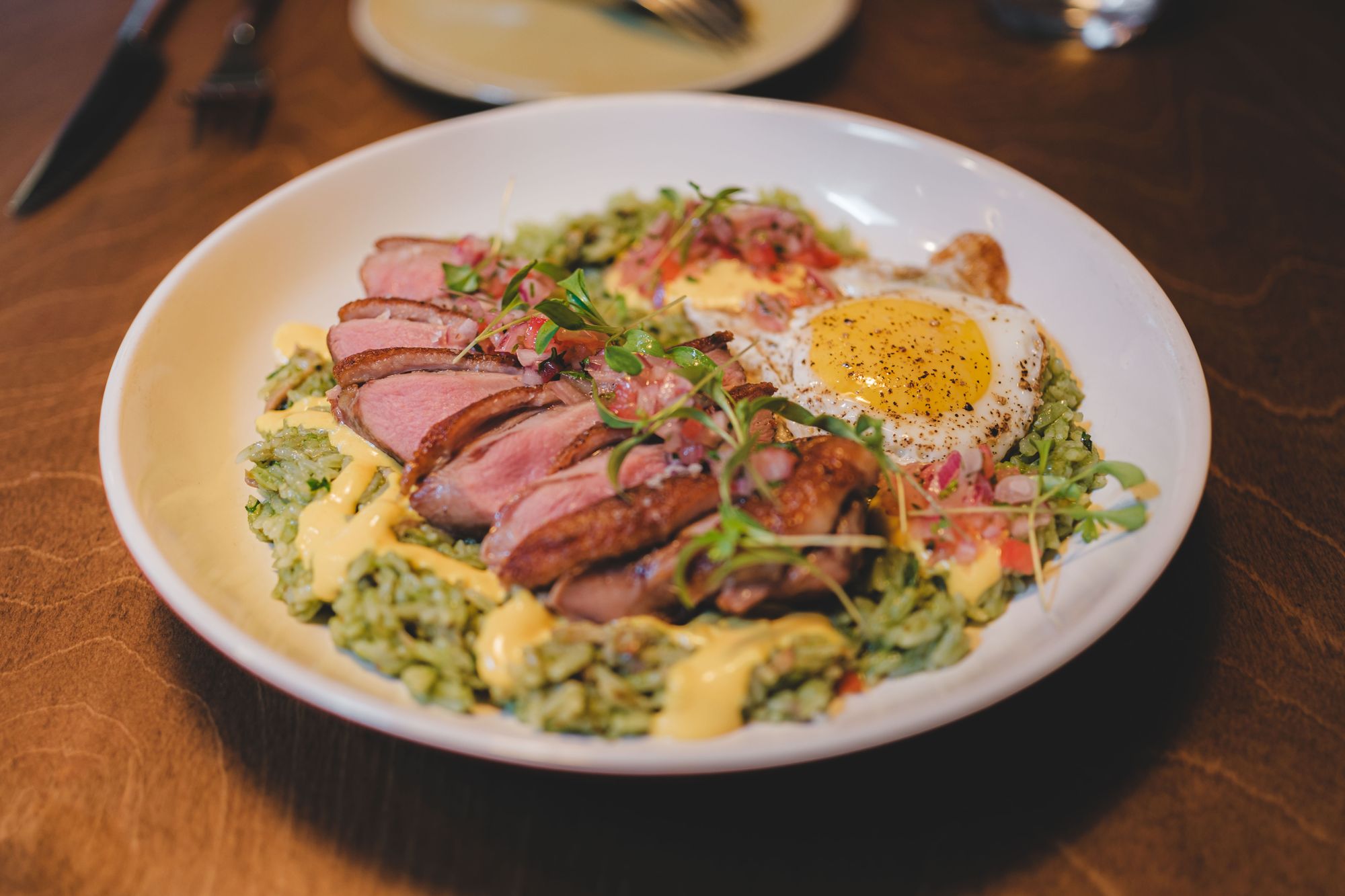 Suyo Vancouver – Arroz Con Pato