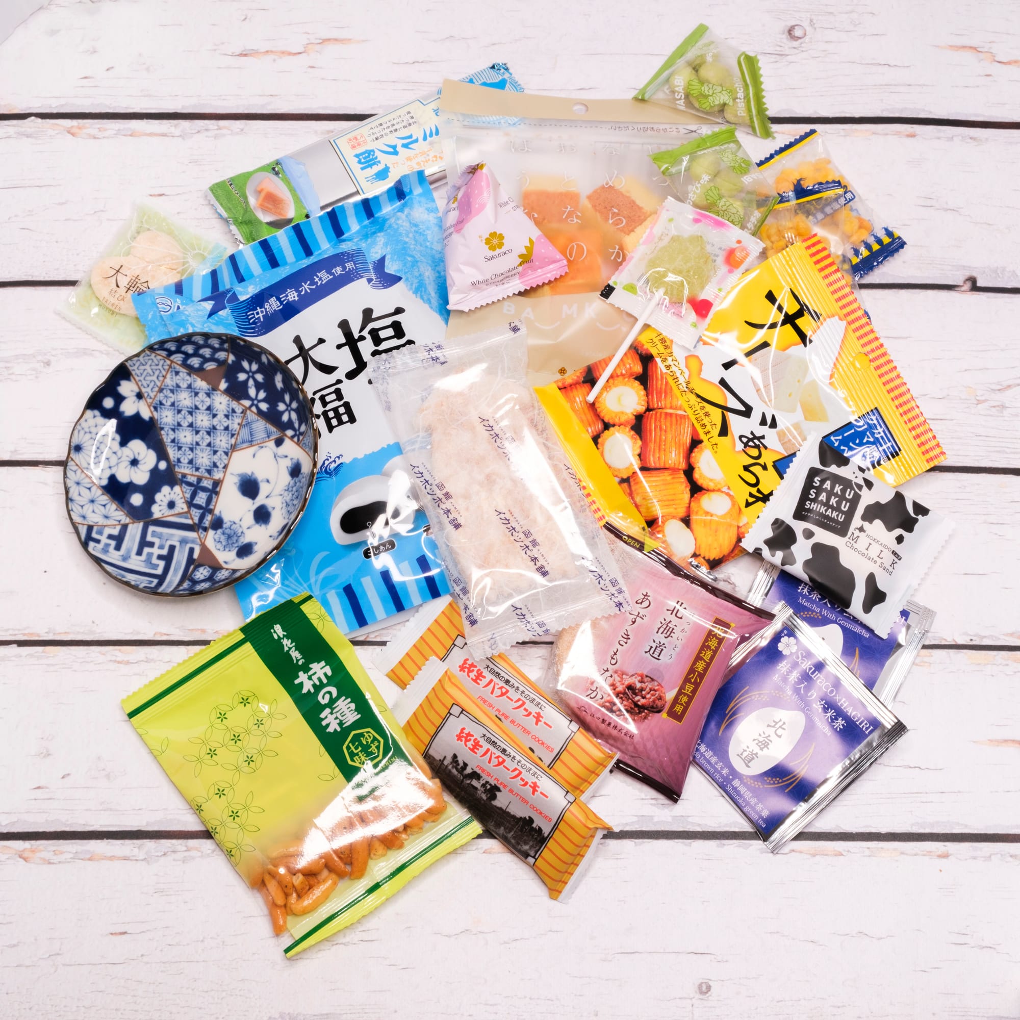 Sakuraco Subscription Box - All Snacks