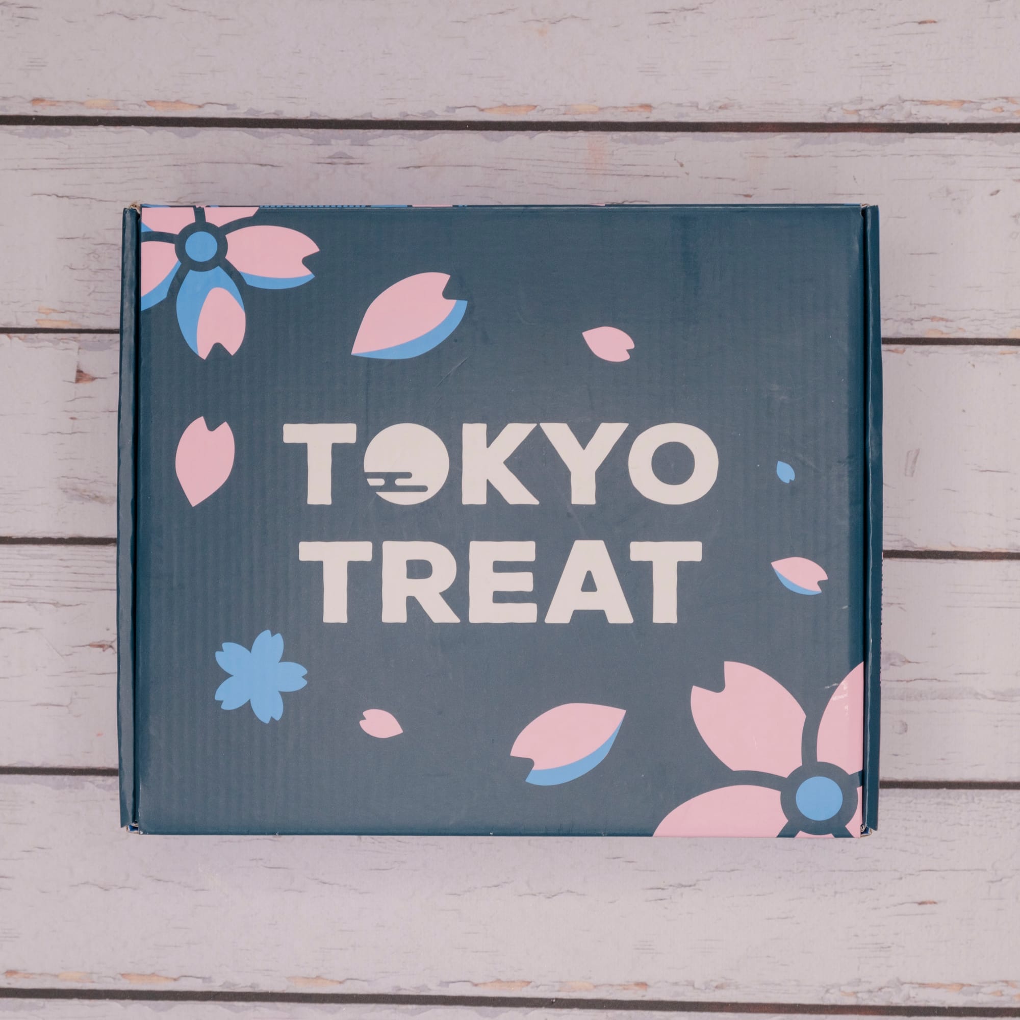 Sakuraco and TokyoTreat [OVERVIEW] – Japanese Snack Boxes for April 2024