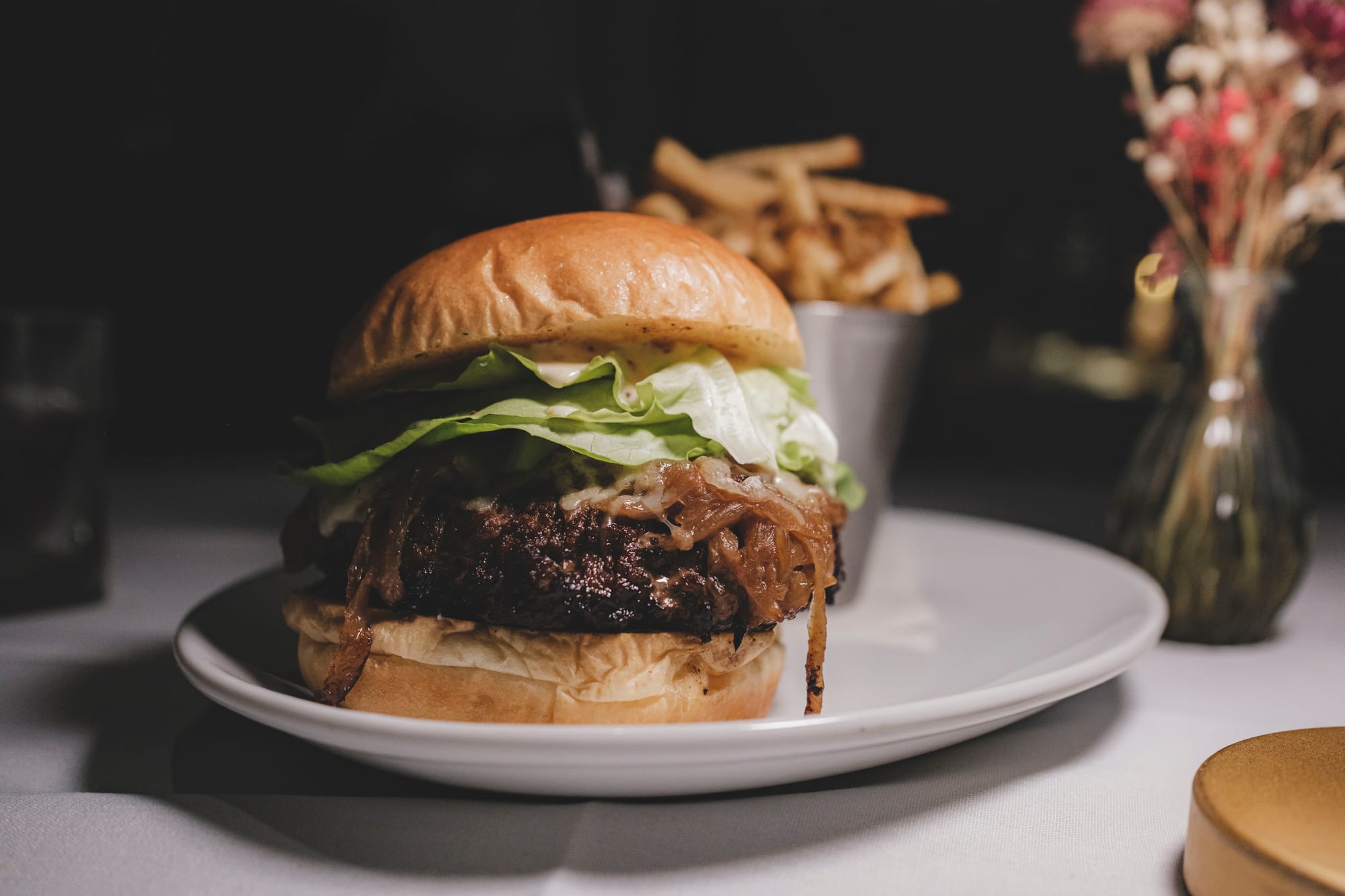 Alouette Bistro in Vancouver – Le Burger ($26)