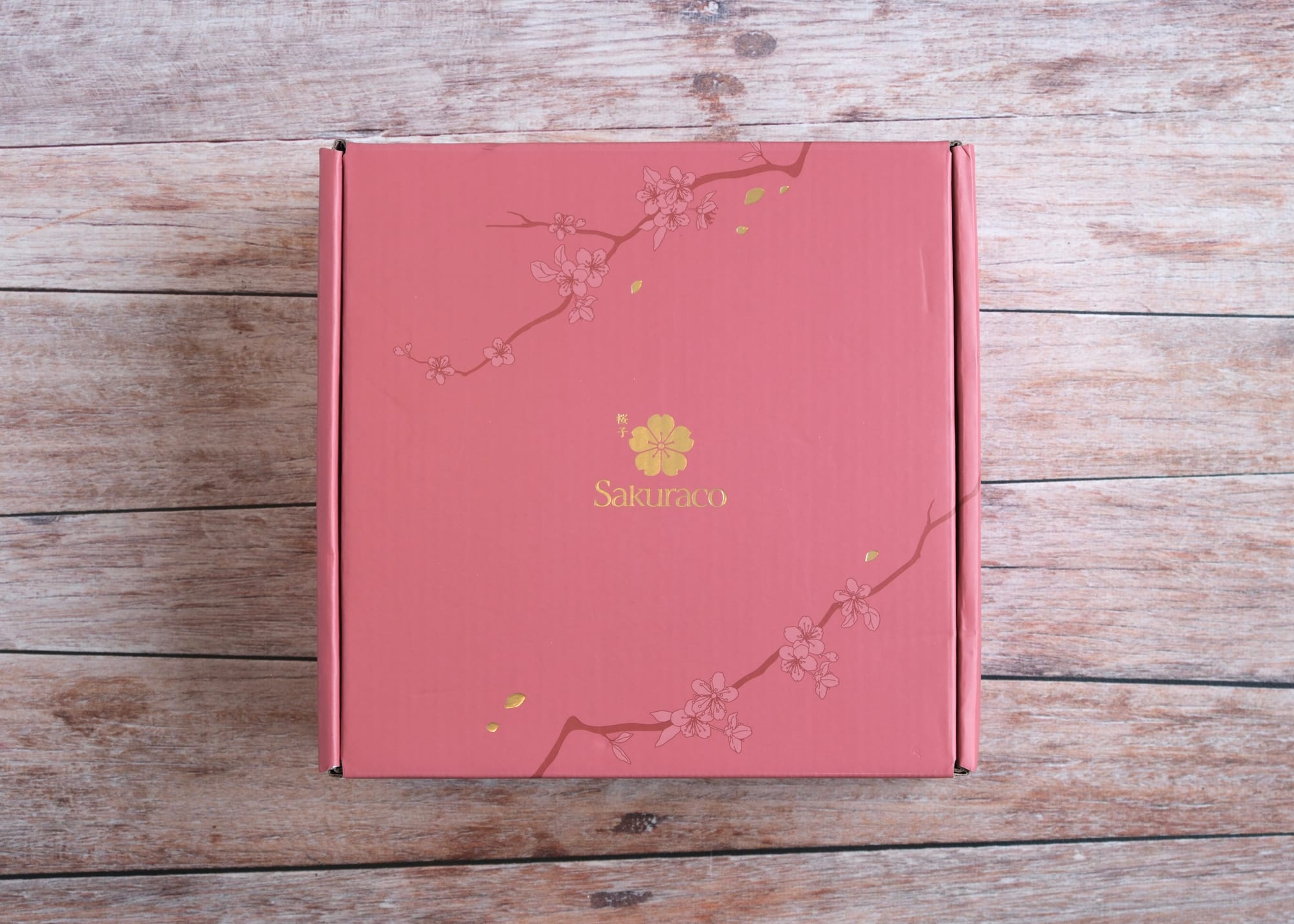 Sakuraco Subscription Box