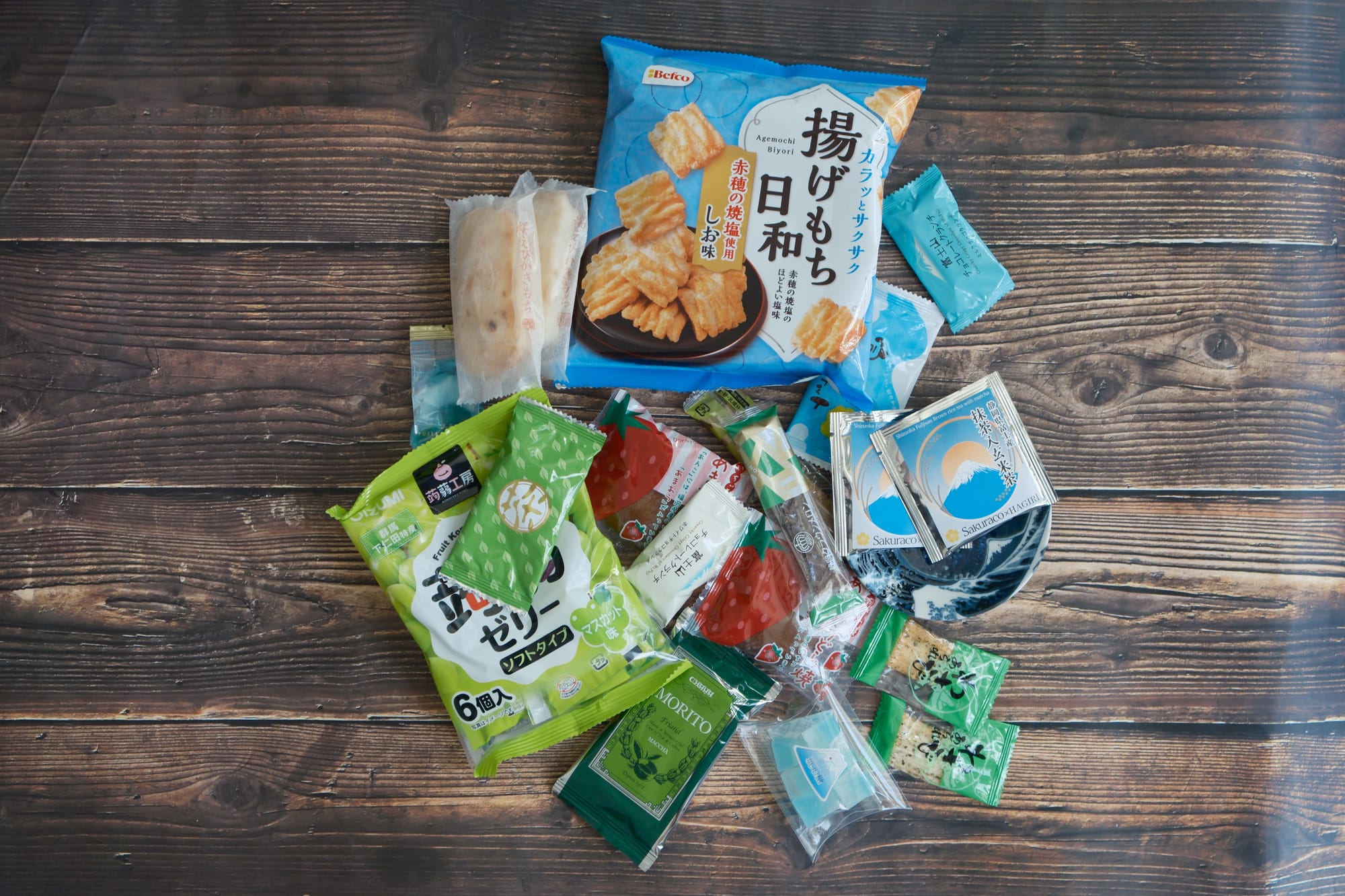 Sakuraco Subscription Box – All Treats