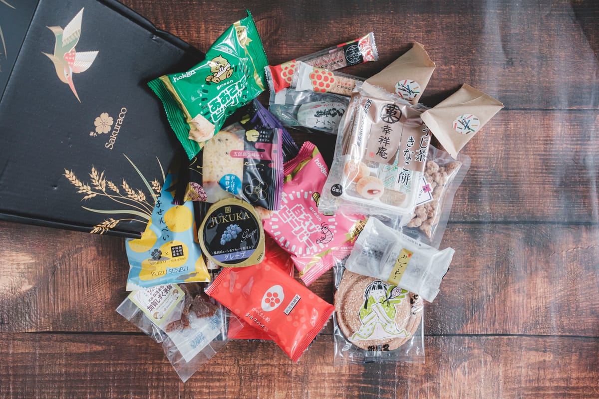 Sakuraco and TokyoTreat [OVERVIEW] – Japanese Snack Boxes for