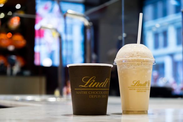 Lindt Chocolate - Flagship Vancouver Store [OVERVIEW]