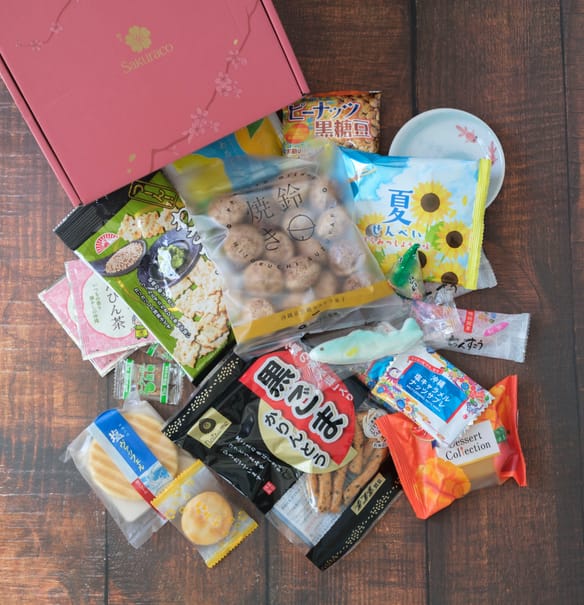 Sakuraco and TokyoTreat [OVERVIEW] – Japanese Snack Boxes for August 2024